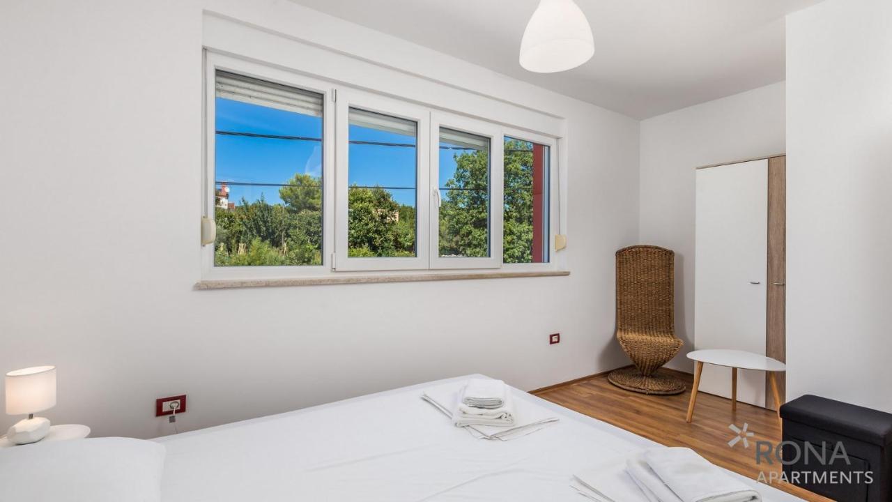 Rona Apartment Denis 乌马格 外观 照片