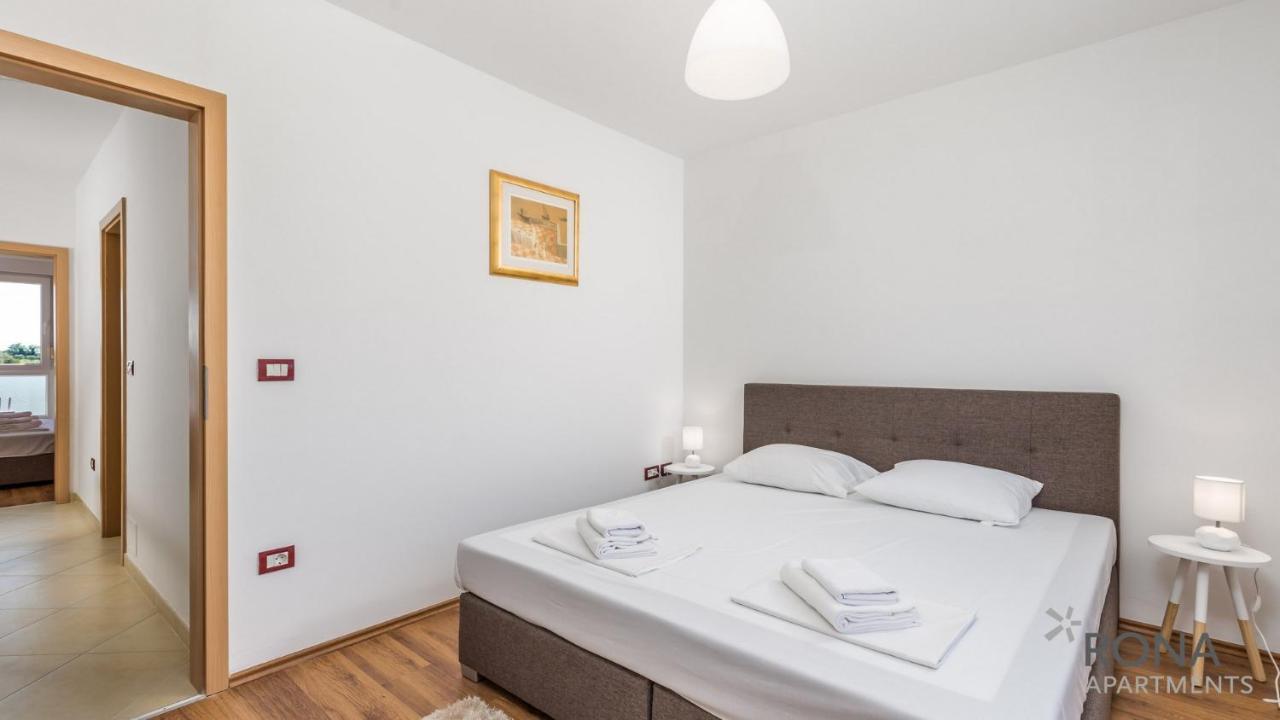 Rona Apartment Denis 乌马格 外观 照片