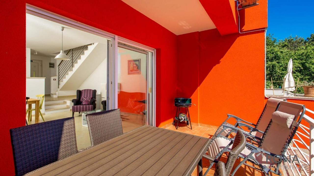 Rona Apartment Denis 乌马格 外观 照片
