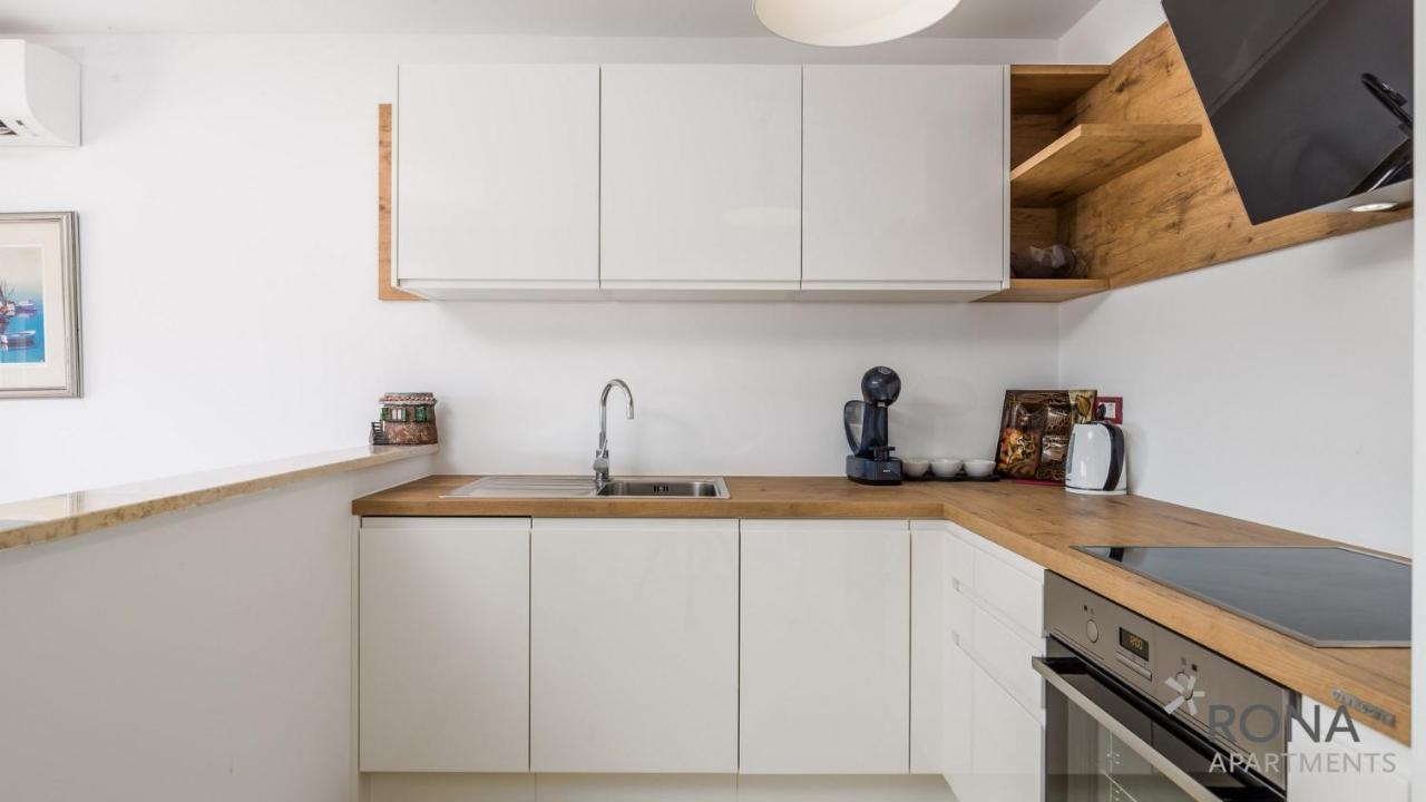 Rona Apartment Denis 乌马格 外观 照片